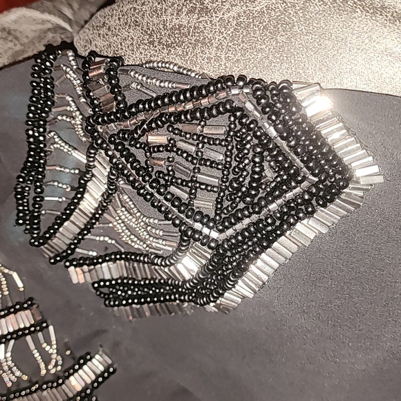 Black size 8 sheath intricate beaded dress. In prestine condition. NWT - Picture 8 of 13